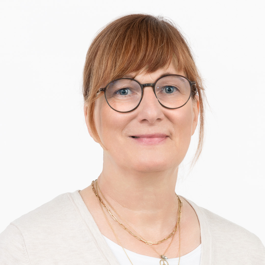 Ein herzlicher Familienmensch mit
Stil: Simone Schwarze-Hartmann
berät charmant und offen – und
findet so für jeden das Passende.